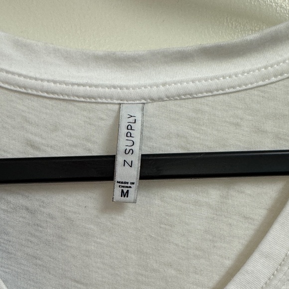 Z Supply White V-Neck Short Sleeve Tee - Picture 2 of 3